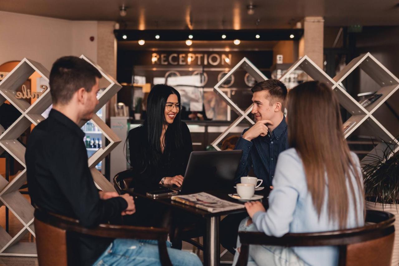 Business - Location Hotel 3*